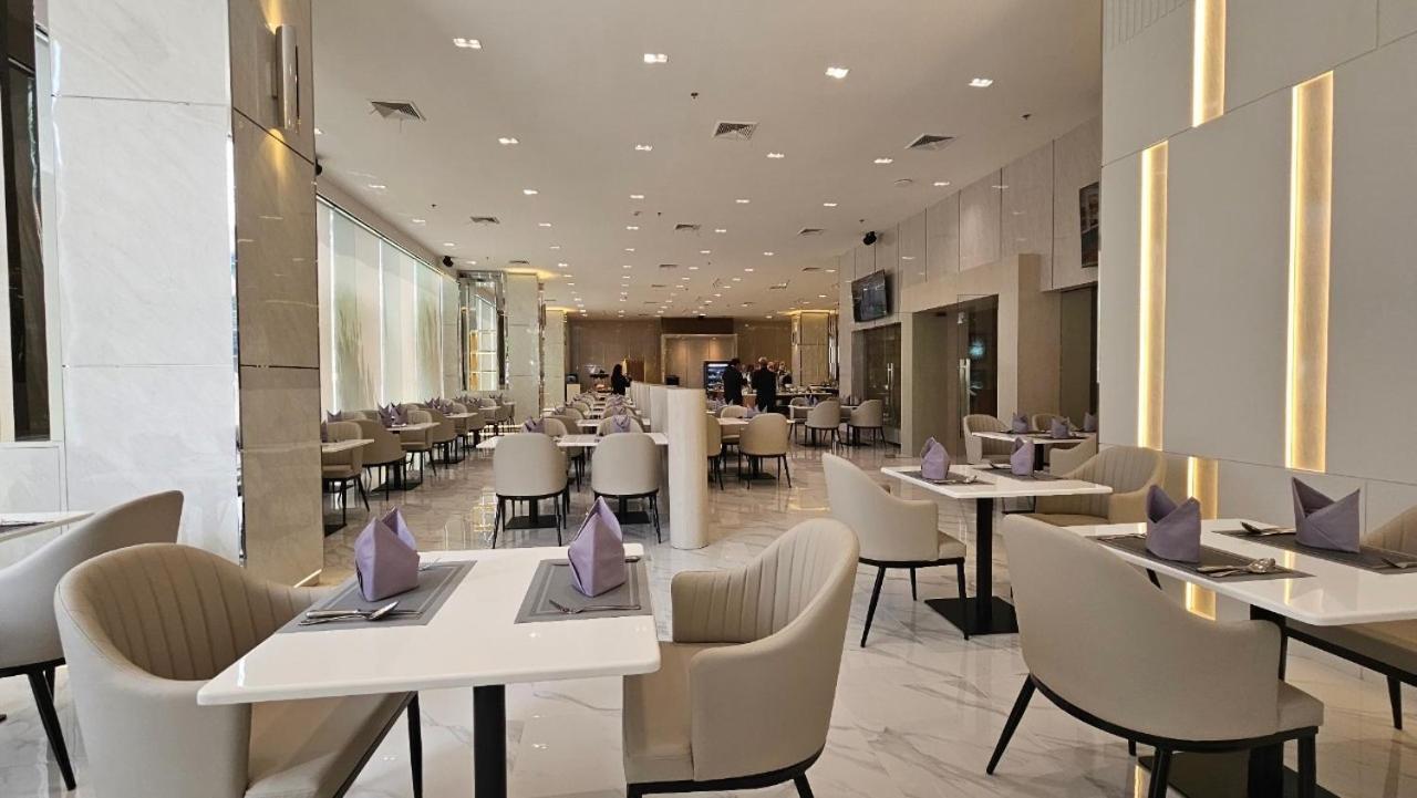 The Four Wings Hotel Bangkok Exterior foto